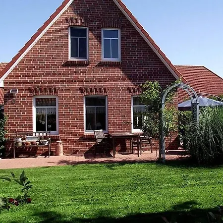 With 3 Bedrooms * Greetsiel