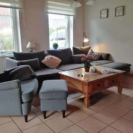 Апартаменты With 3 Bedrooms Гретзиль