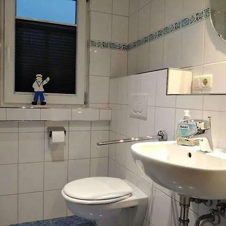 With 3 Bedrooms Апартаменты *