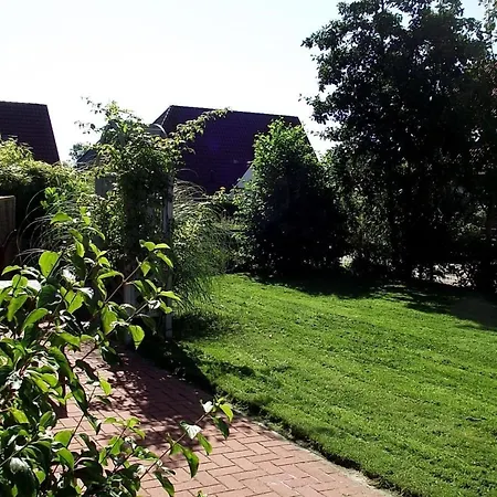 With 3 Bedrooms * Greetsiel