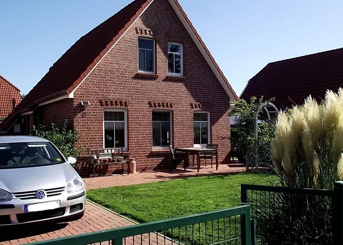 With 3 Bedrooms Apartament *