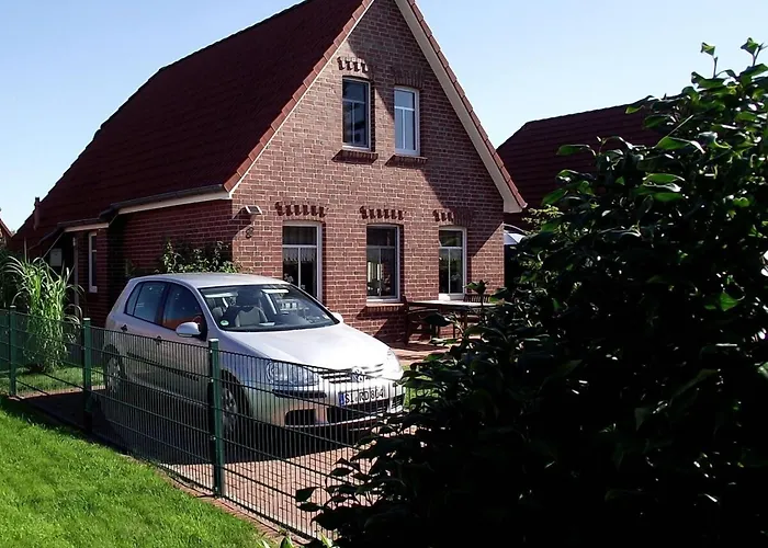 With 3 Bedrooms Apartament Greetsiel